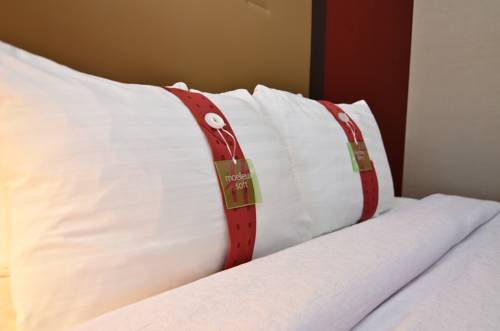 Imagen de la habitación del Hotel Holiday Inn & Suites St. Catharines Conf Ctr. Foto 3