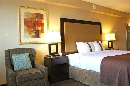 Imagen de la habitación del Hotel Holiday Inn & Suites St. Catharines Conf Ctr. Foto 6