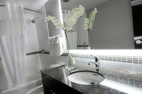 Imagen de la habitación del Hotel Holiday Inn & Suites St. Catharines Conf Ctr. Foto 8