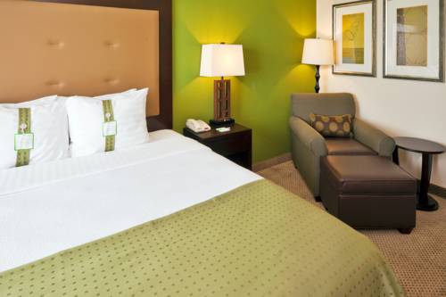 Imagen de la habitación del Hotel Holiday Inn & Suites Waco Northwest. Foto 6