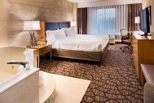 Imagen de la habitación del Hotel Holiday Inn & Suites Warren. Foto 6