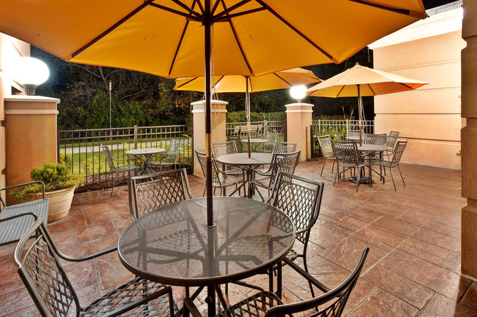 Imagen general del Hotel Holiday Inn and Suites Ann Arbor Univ Michigan Area, An Ihg. Foto 2