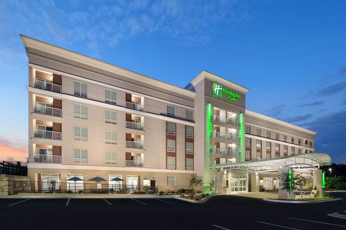 Imagen general del Hotel Holiday Inn and Suites Arden - Asheville Airport. Foto 1