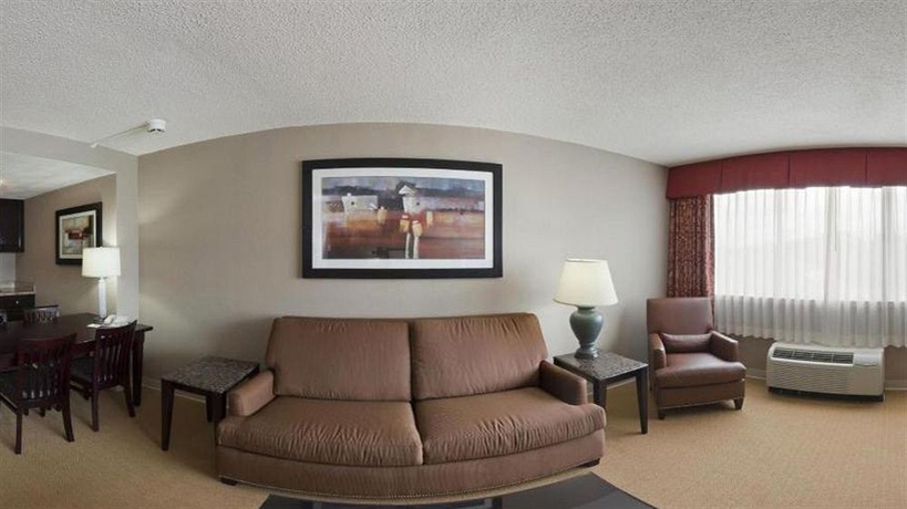 Imagen de los interiores del Hotel Holiday Inn and Suites Boston - Peabody, An Ihg. Foto 12