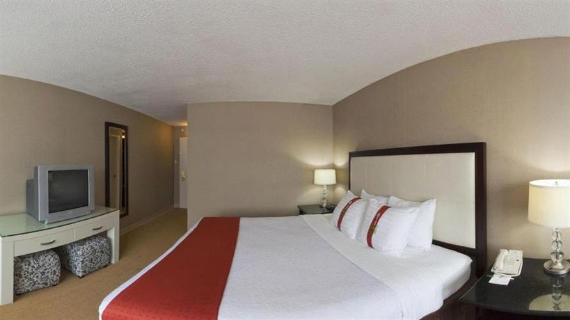 Imagen de la habitación del Hotel Holiday Inn and Suites Boston - Peabody, An Ihg. Foto 7