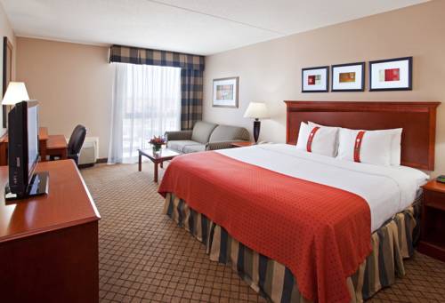 Imagen de la habitación del Hotel Holiday Inn and Suites Cincinnati - Eastgate, An Ihg. Foto 11