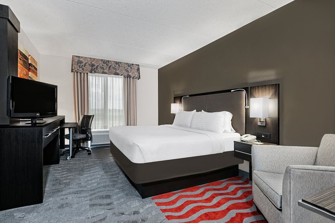 Imagen de la habitación del Hotel Holiday Inn and Suites College Station - Aggieland, an IHG. Foto 5