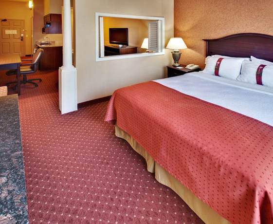 Imagen de la habitación del Hotel Holiday Inn and Suites Council Bluffs I-29, an IHG. Foto 14
