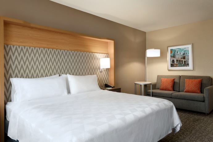Imagen de la habitación del Hotel Holiday Inn and Suites Council Bluffs I-29, an IHG. Foto 15