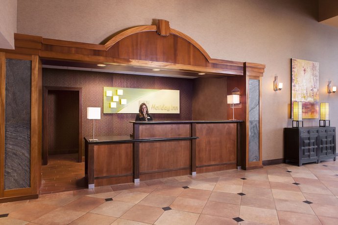 Imagen del bar/restaurante del Hotel Holiday Inn and Suites Council Bluffs I-29, an IHG. Foto 2