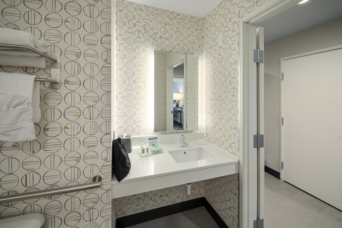 Imagen de la habitación del Hotel Holiday Inn and Suites Decatur-forsyth, An Ihg. Foto 8