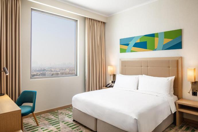 Imagen general del Hotel Holiday Inn and Suites Dubai Science Park, An Ihg. Foto 8