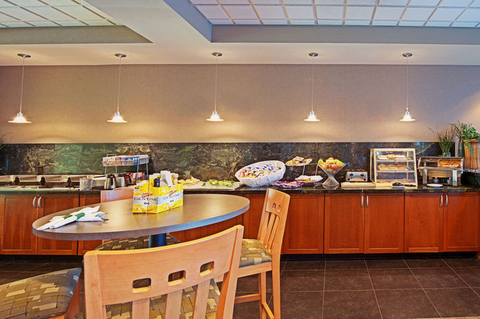 Imagen de los interiores del Hotel Holiday Inn and Suites Goodyear - West Phoenix Area. Foto 11