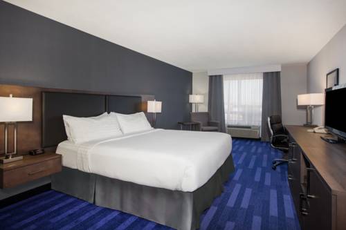 Imagen de la habitación del Hotel Holiday Inn and Suites Grande Prairie Conference Center, An Ihg. Foto 7