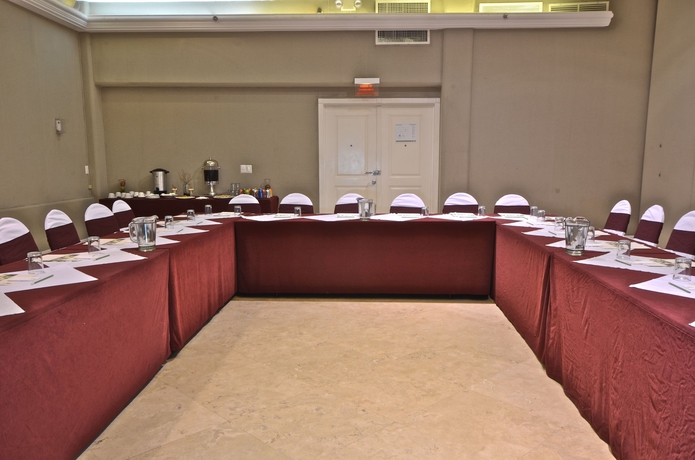 Imagen de los interiores del Hotel Holiday Inn and Suites Guadalajara-centro Historico, An Ihg. Foto 15