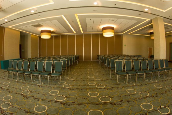 Imagen de los interiores del Hotel Holiday Inn and Suites Hermosillo Aeropuerto, An Ihg. Foto 10