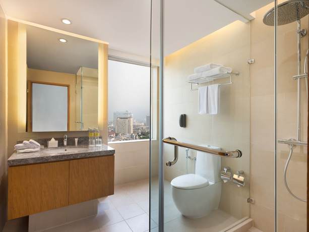 Imagen de la habitación del Hotel Holiday Inn and Suites Jakarta Gajah Mada. Foto 10