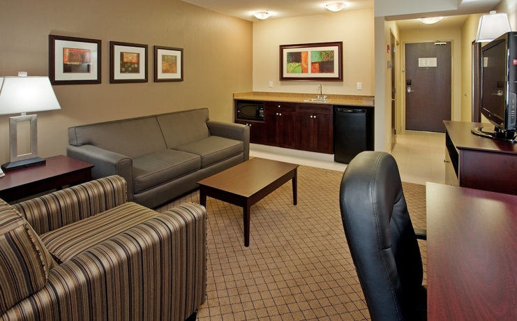 Imagen de la habitación del Hotel Holiday Inn and Suites Kamloops, An Ihg. Foto 9