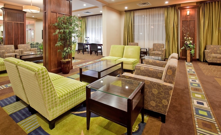 Imagen de los interiores del Hotel Holiday Inn and Suites Kamloops, An Ihg. Foto 15