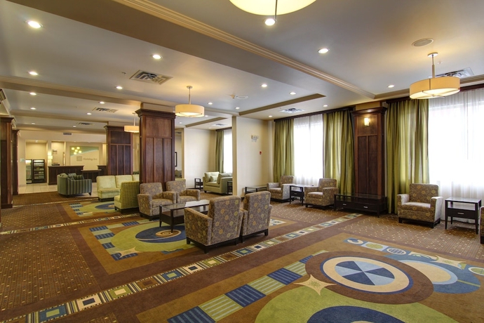 Imagen de los interiores del Hotel Holiday Inn and Suites Kamloops, An Ihg. Foto 16