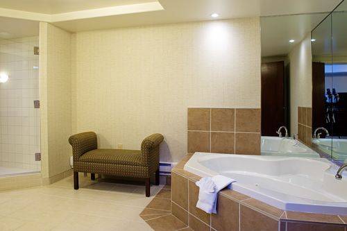 Imagen de la habitación del Hotel Holiday Inn and Suites Lloydminster, An Ihg. Foto 15
