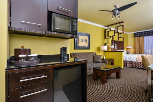 Imagen de la habitación del Hotel Holiday Inn and Suites Mckinney - N Allen, An Ihg. Foto 8