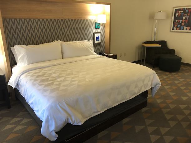 Imagen de la habitación del Hotel Holiday Inn and Suites Memphis Southeast-Germantown, an IHG. Foto 7