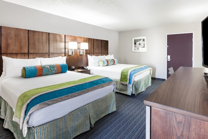 Imagen de la habitación del Hotel Holiday Inn and Suites Oklahoma City North, An Ihg. Foto 9