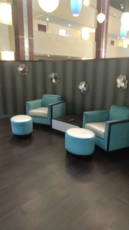 Imagen de los interiores del Hotel Holiday Inn and Suites Oklahoma City North, An Ihg. Foto 16