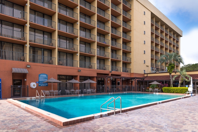 Imagen de la piscina del Hotel Holiday Inn and Suites Orlando Sw - Celebration Area, An Ihg. Foto 16