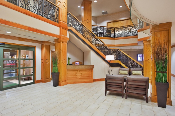 Imagen de los interiores del Hotel Holiday Inn and Suites Ottawa Kanata, An Ihg. Foto 8