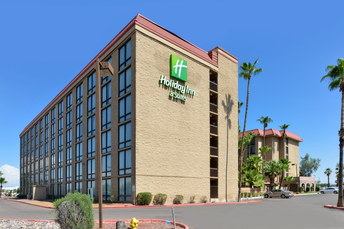 Imagen de los exteriores del Hotel Holiday Inn and Suites Phoenix-mesa/chandler, An Ihg. Foto 7