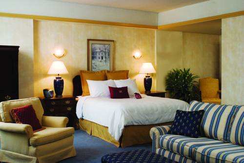 Imagen de la habitación del Hotel Holiday Inn and Suites Pittsfield-berkshires, An Ihg. Foto 4