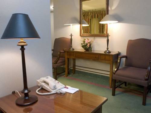 Imagen de la habitación del Hotel Holiday Inn and Suites Pittsfield-berkshires, An Ihg. Foto 5