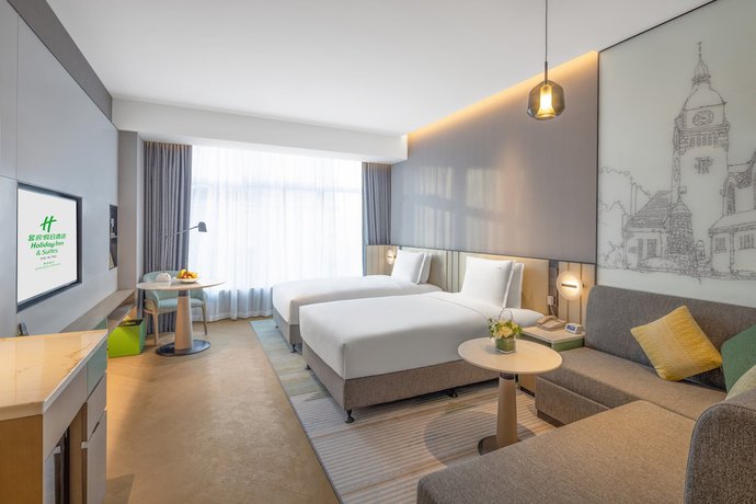 Imagen de la habitación del Hotel Holiday Inn and Suites Qingdao Jinshui, an IHG. Foto 7