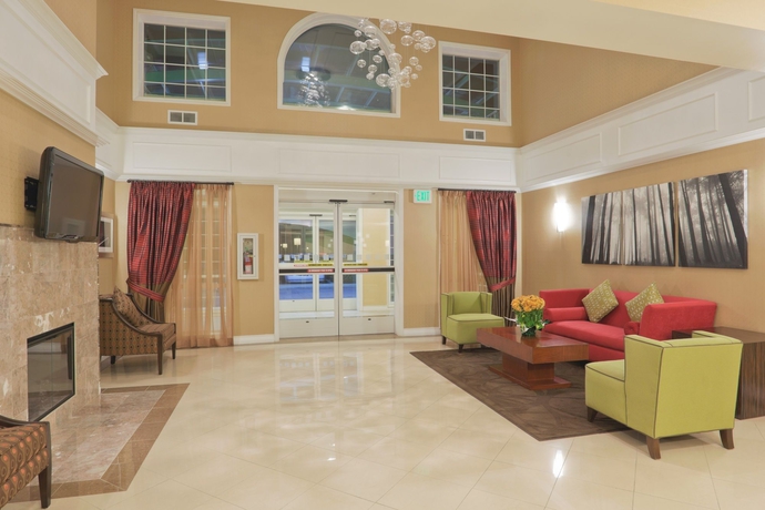 Imagen de los interiores del Hotel Holiday Inn and Suites San Mateo-san Francisco Sfo, An Ihg. Foto 7