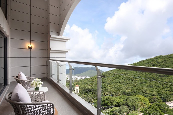 Imagen de la habitación del Hotel Holiday Inn and Suites Sanya Yalong Bay, an IHG. Foto 7