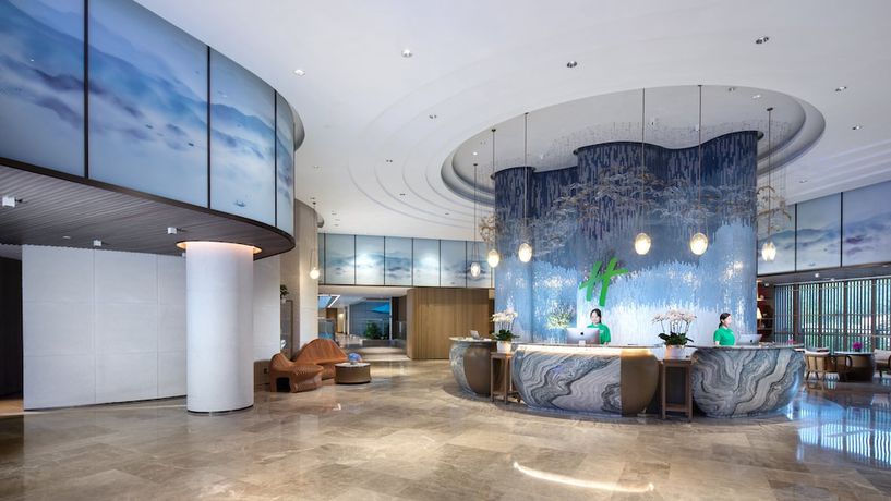 Imagen de los interiores del Hotel Holiday Inn and Suites Sanya Yalong Bay, an IHG. Foto 20