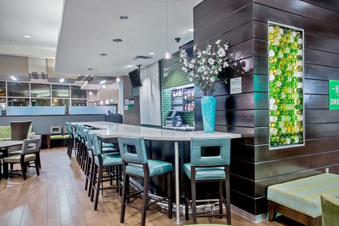 Imagen del bar/restaurante del Hotel Holiday Inn and Suites Saskatoon Downtown, An Ihg. Foto 10