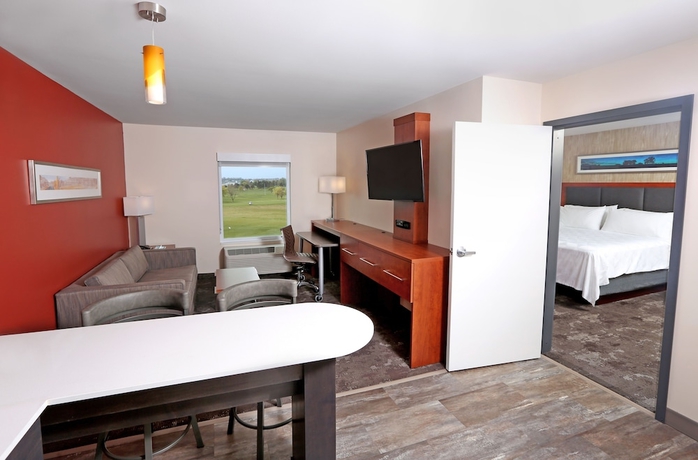 Imagen de la habitación del Hotel Holiday Inn and Suites Sioux Falls - Airport, An Ihg. Foto 8