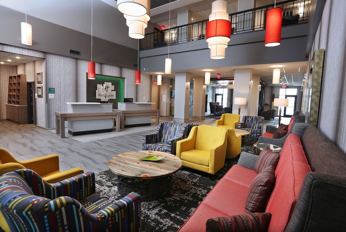 Imagen de los interiores del Hotel Holiday Inn and Suites Sioux Falls - Airport, An Ihg. Foto 16