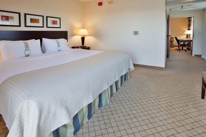 Imagen de la habitación del Hotel Holiday Inn and Suites Springfield - I-44, An Ihg. Foto 6