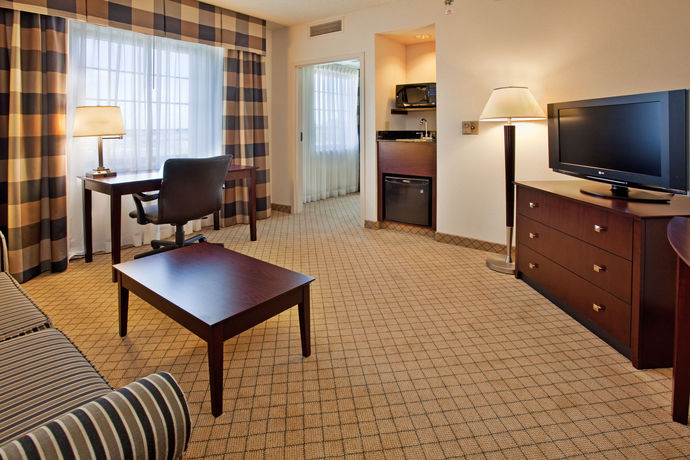 Imagen de los interiores del Hotel Holiday Inn and Suites Springfield - I-44, An Ihg. Foto 13
