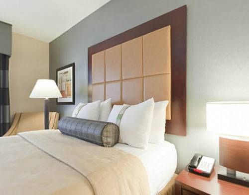 Imagen de la habitación del Hotel Holiday Inn and Suites Stockbridge / Atlanta I-75, An Ihg. Foto 3