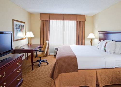 Imagen de la habitación del Hotel Holiday Inn and Suites Tallahassee Conference Ctr N, An Ihg. Foto 9