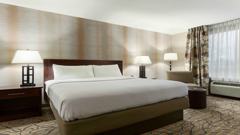 Imagen de la habitación del Hotel Holiday Inn and Suites Williamsburg-historic Gateway, An Ihg. Foto 8