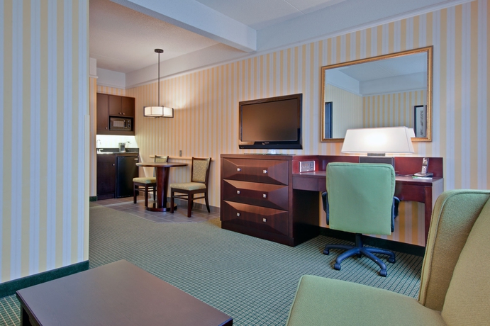 Imagen de los interiores del Hotel Holiday Inn and Suites Windsor Ambassador Bridge, An Ihg. Foto 12