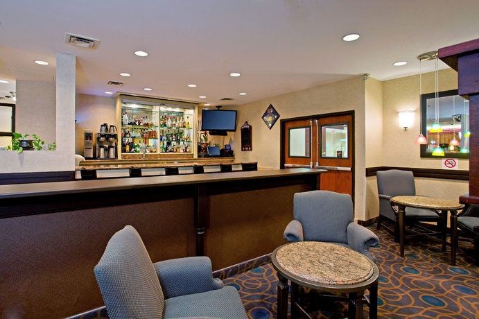 Imagen de los interiores del Hotel Holiday Inn and Suites Winnipeg Downtown, An Ihg. Foto 16