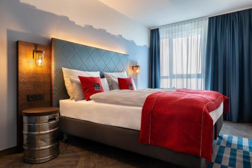 Imagen de la habitación del Hotel Holiday Inn - the niu, Keg Hamburg Ost by IHG. Foto 15