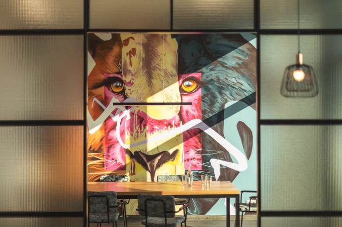 Imagen del bar/restaurante del Hotel Holiday Inn - the niu, Leo Nuremberg by IHG. Foto 3